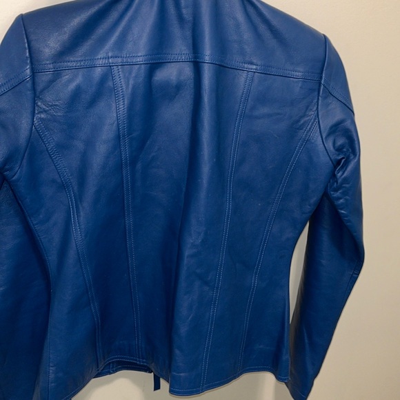 LE CRAZE Women's Genuine Lambskin Leather Slim Fit Biker Motorcycle Jacket - Picture 2 of 4